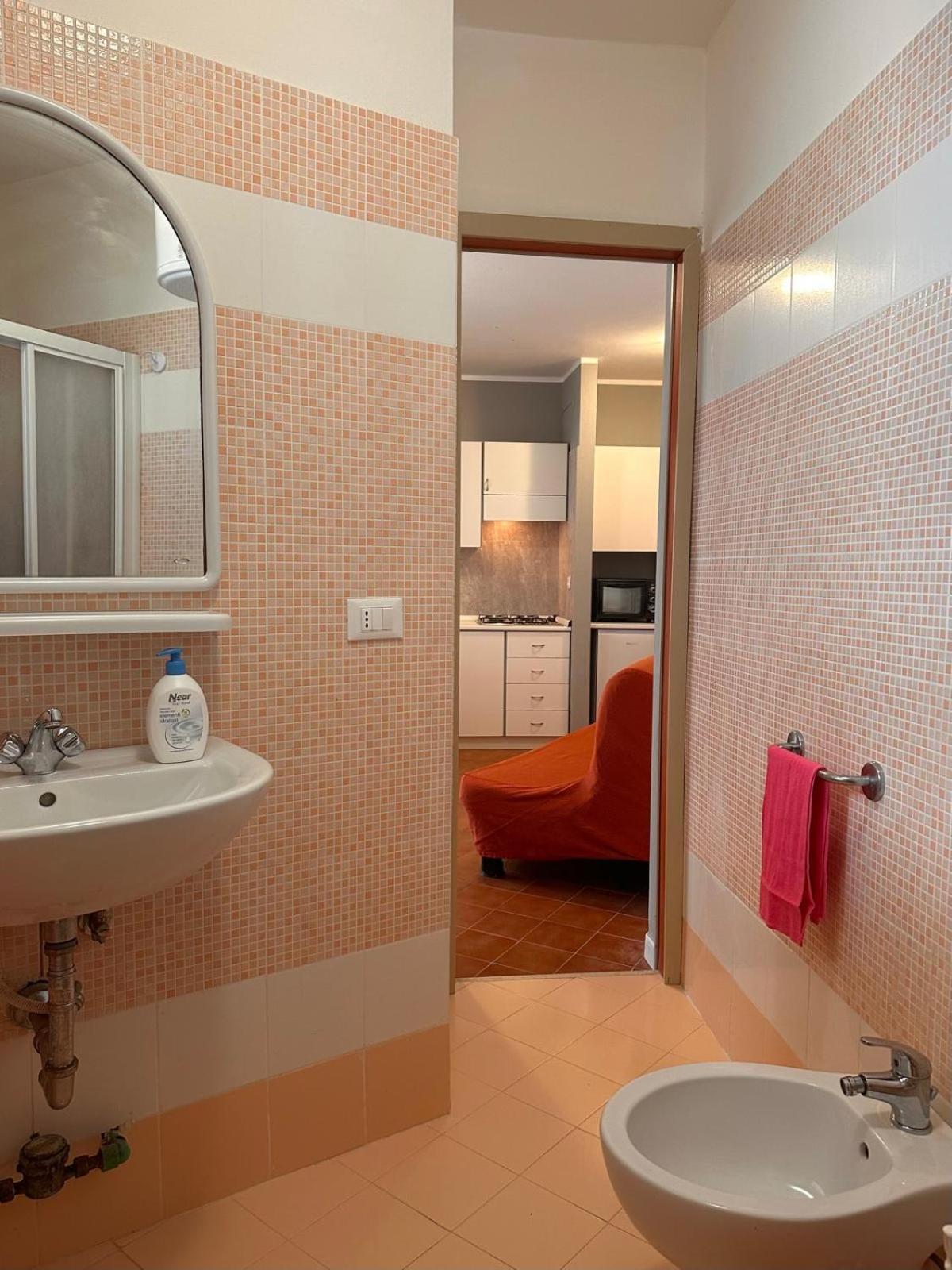 Condominio Moschettieri Monolocale بيبيوني المظهر الخارجي الصورة